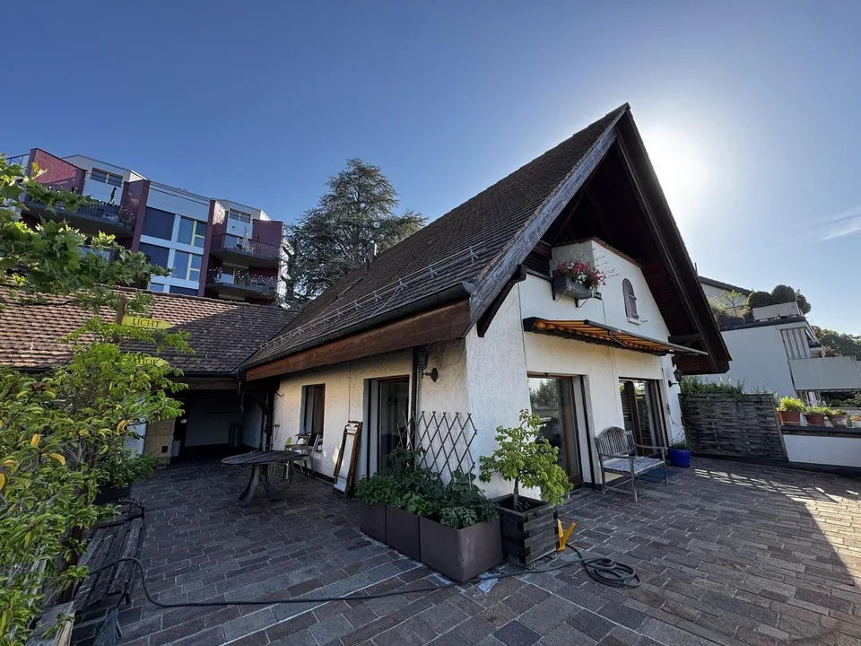 Hausteil mit Blick ins Grüne, 300 m von Stadtgrenze