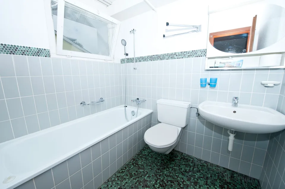 2,5 - Camera da letto in casa unifamiliare
