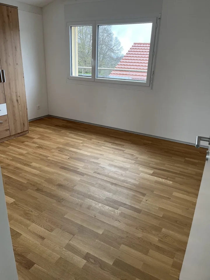 Moderne 3.5-Zimmer Attikawohnung in Gurmels