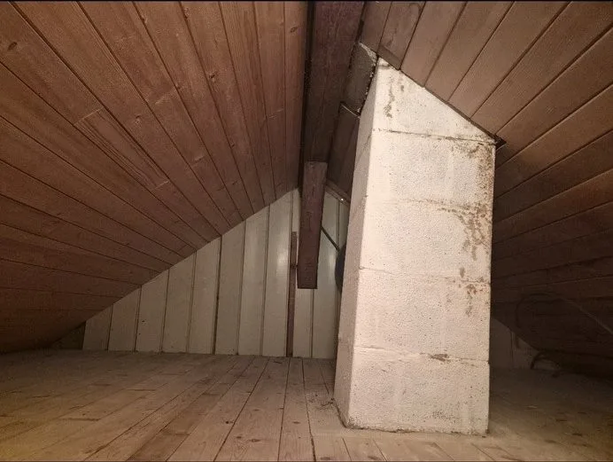 Charmante 50 m² 2.5 Zimmer Dachwohnung