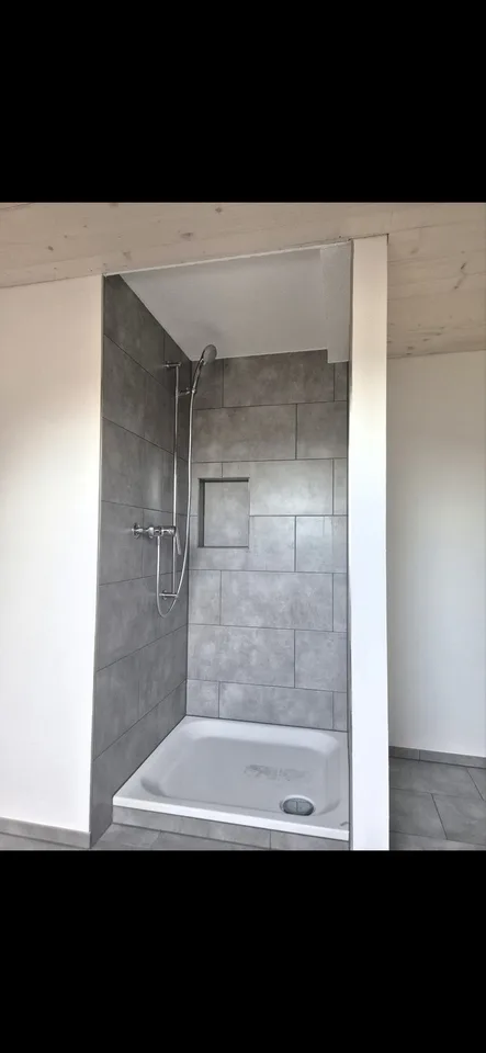 Charmante 50 m² 2.5 Zimmer Dachwohnung
