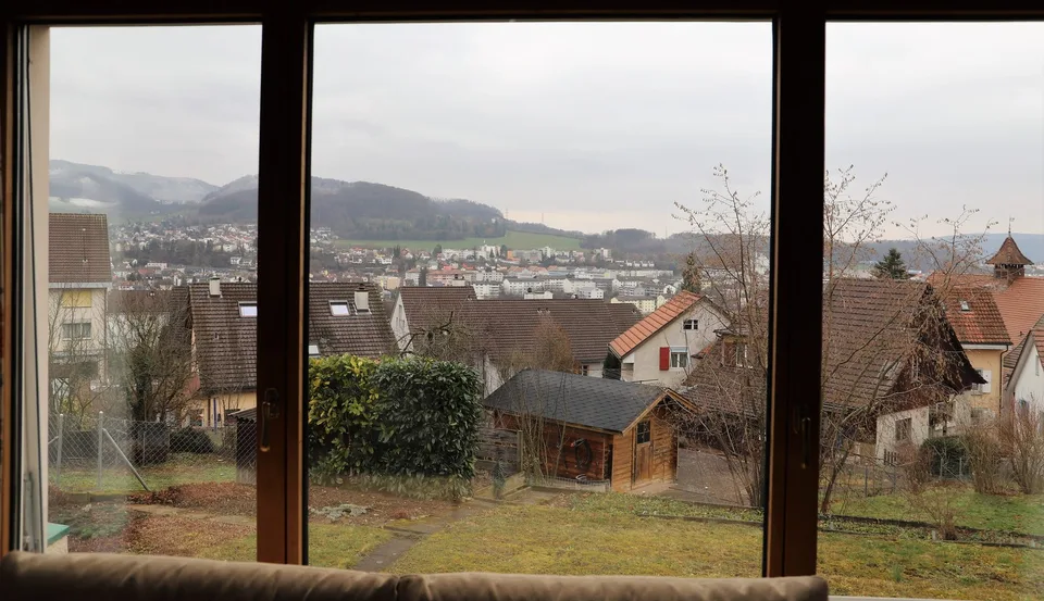 Doppel-Einfamilienhaus an ruhiger Lage mit Aussicht