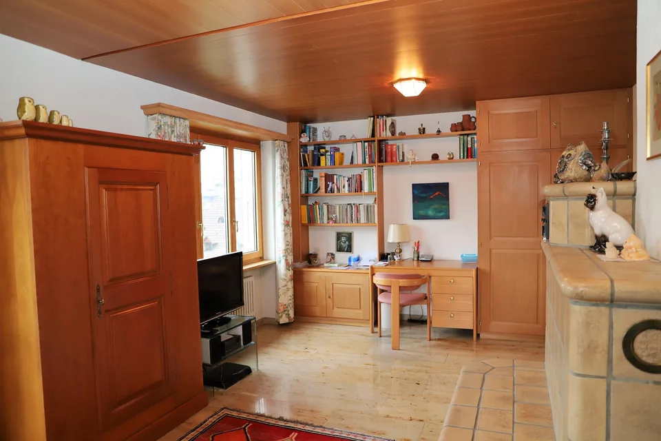 Doppel-Einfamilienhaus an ruhiger Lage mit Aussicht