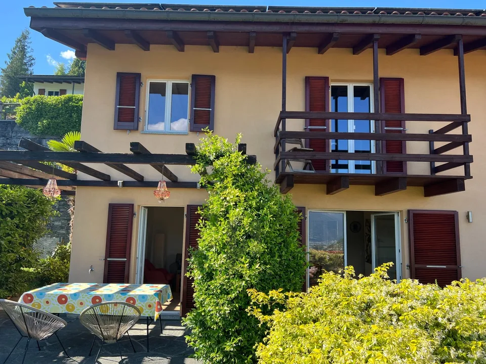 Wintersonne statt Hochnebel – Ihr Zuhause im Tessin