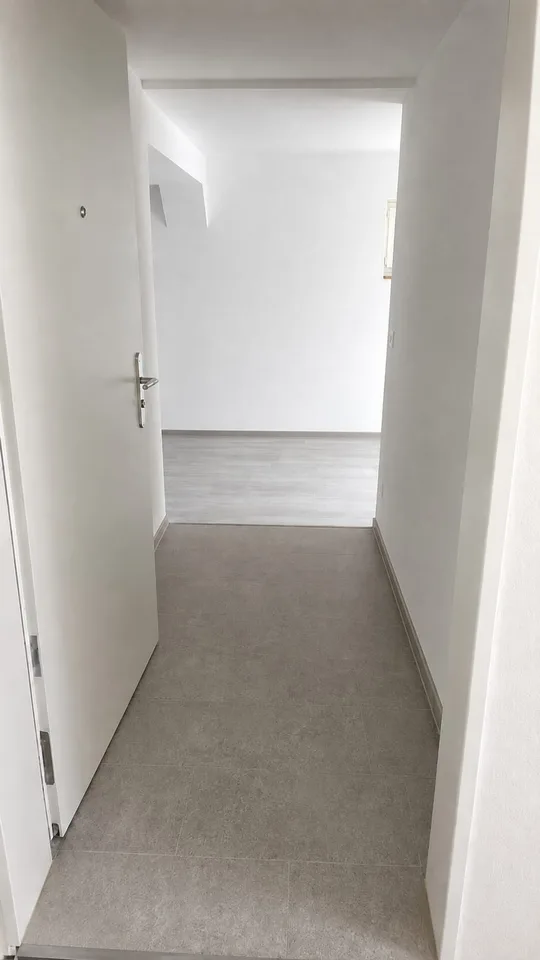 Komplett saniertes Studio mit Waschmaschine & Tumbler