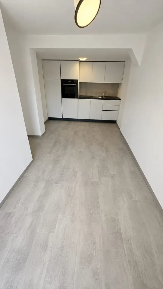 Komplett saniertes Studio mit Waschmaschine & Tumbler