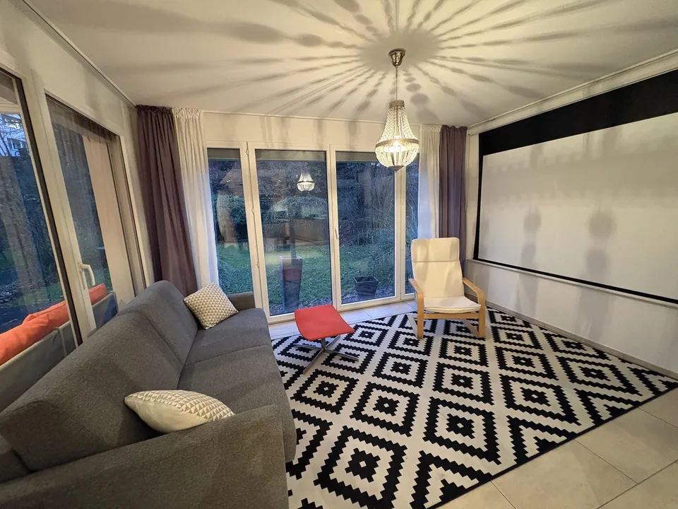 Stylish 4.5-Room Furnished Apartment for Rent in Binningen