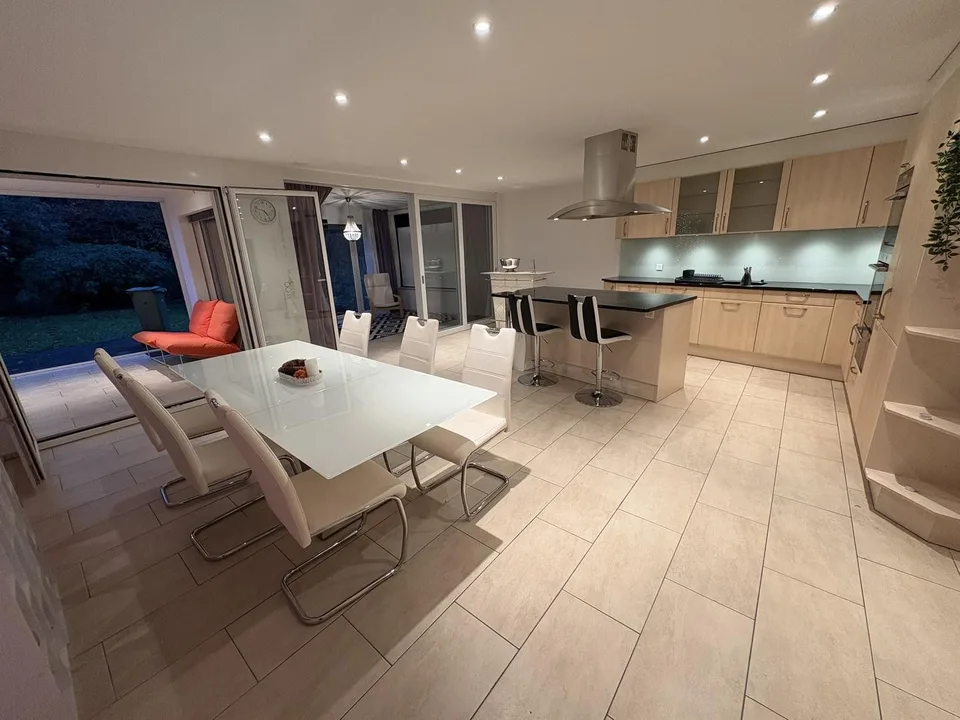 Stylish 4.5-Room Furnished Apartment for Rent in Binningen