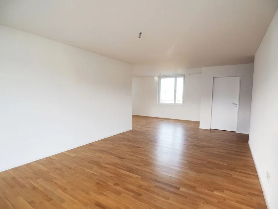 moderne 3.5 Zimmer-Wohnung mit tollem Grundriss
