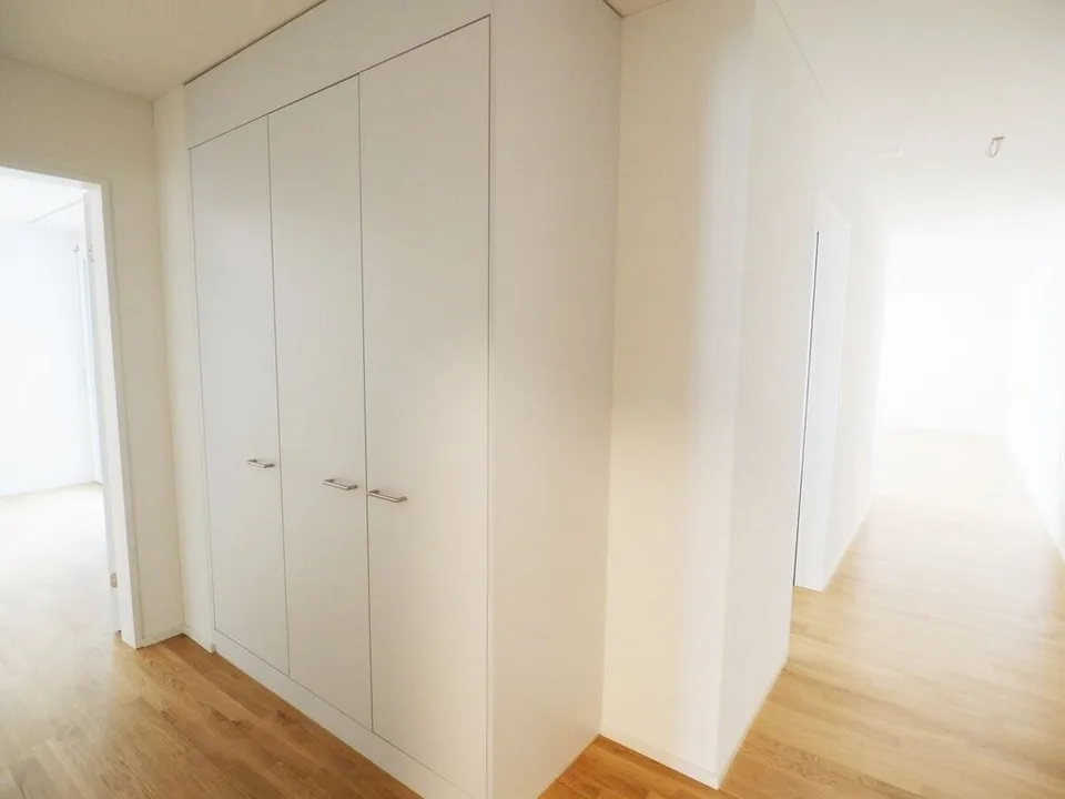 Moderne Wohnung mit zwei Badezimmern