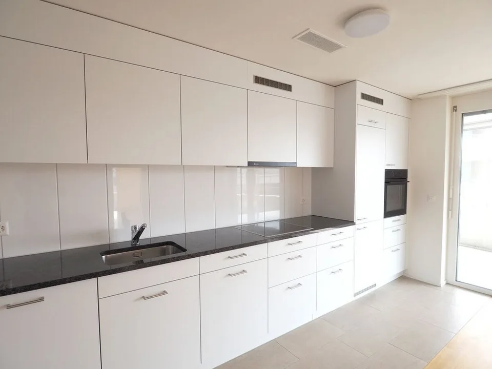 Moderne Wohnung mit zwei Badezimmern