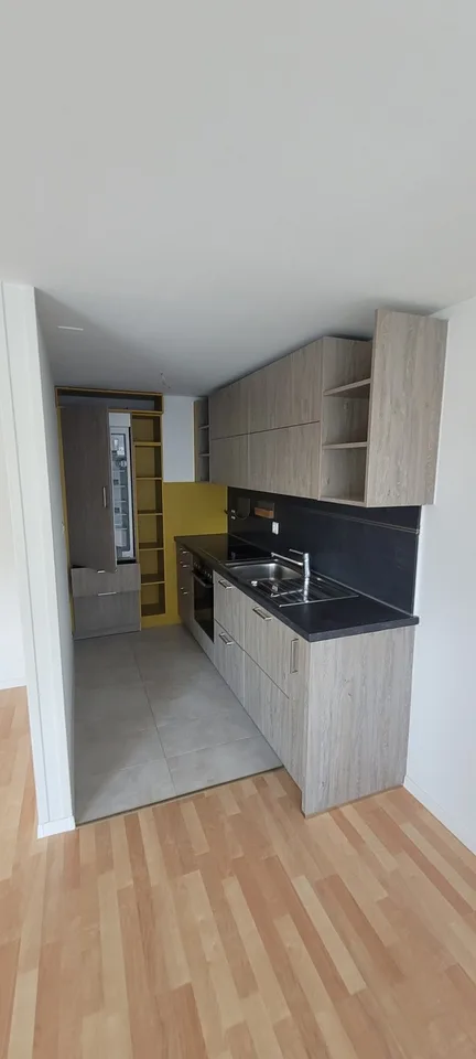 Schöne, helle und sanierte 3.5-Zimmerwohnung in unmittelbarer nähe zum Bahnhof
