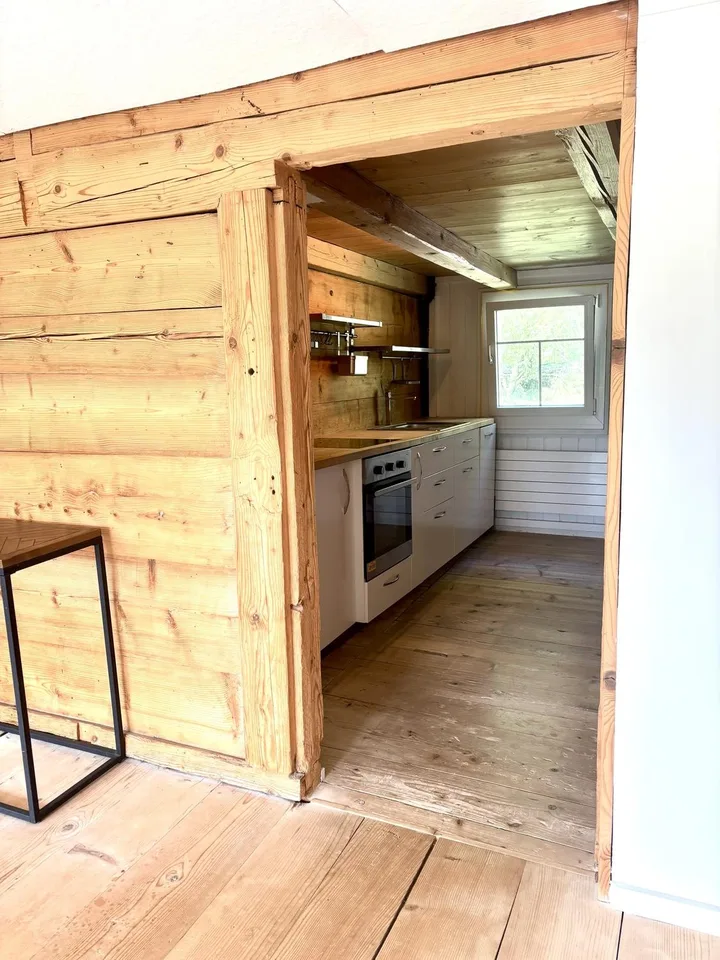 Heimelige 3-Zimmer Wohnung mit Weitblick am Fusse des 5-Länderblicks
