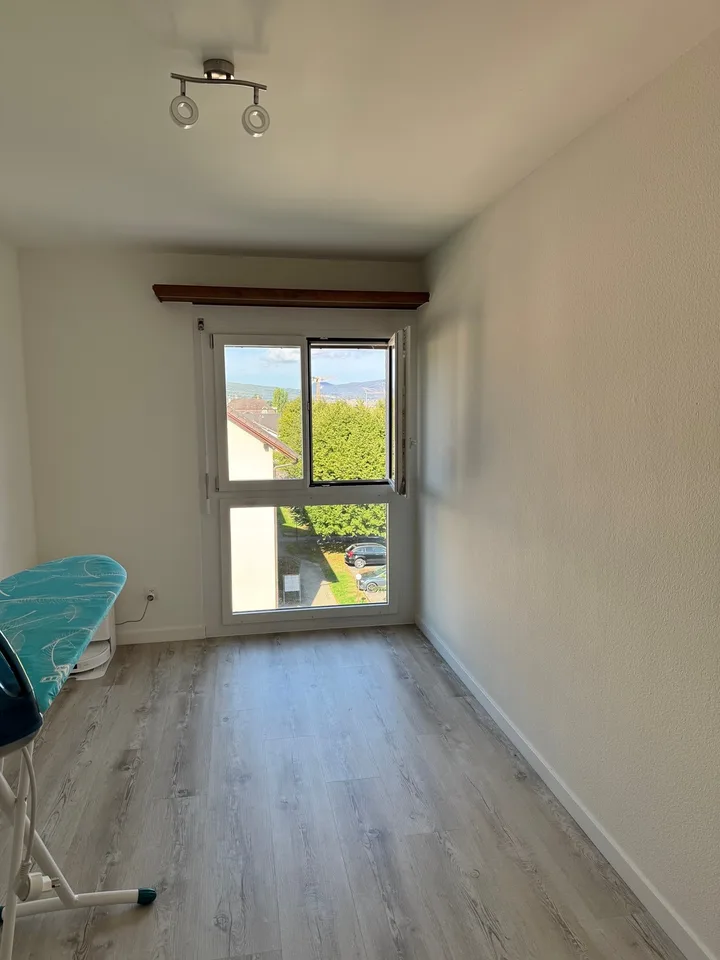Frisch renovierte 3,5-Zimmer-Wohnung in Breitenbach – kurzfristig zu beziehen