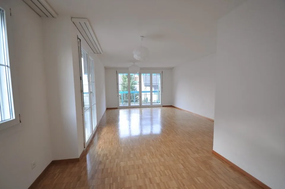 Quiet living and yet central near the train station