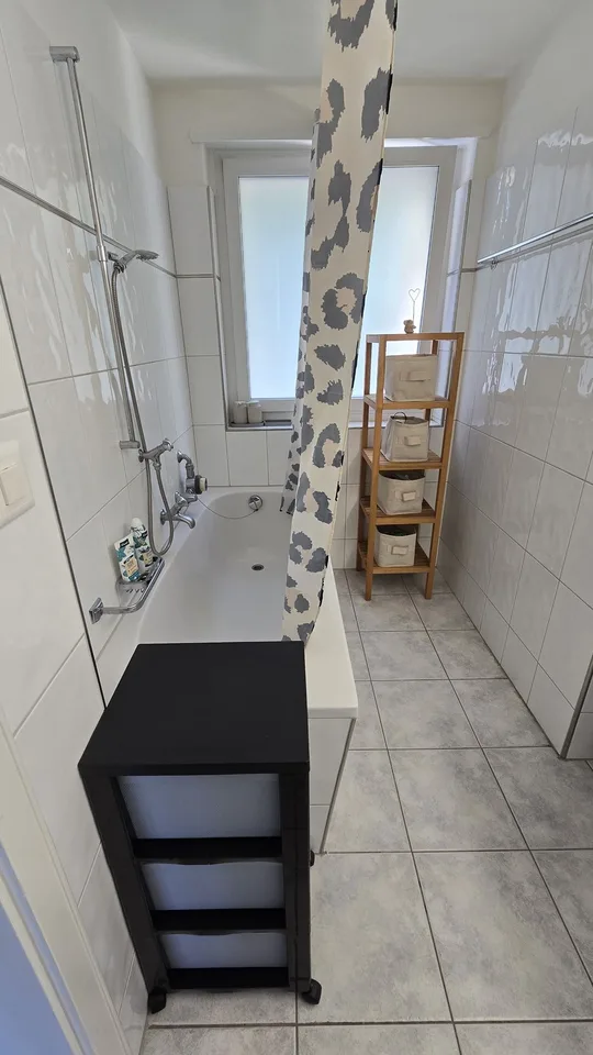 Charmante 4.5 Zimmer-Wohnung mit Balkon über St. Gallen und doch zentral – Foto 10 von 13