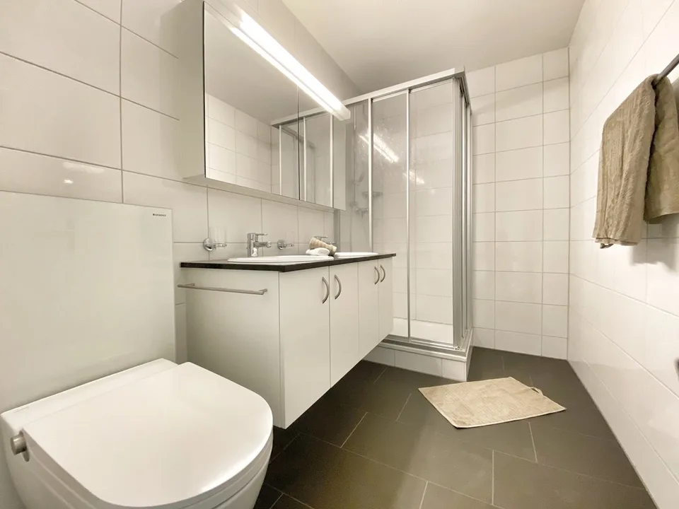 3.5 Zi-Wohnung in MFH an ruhiger, sonniger Wohnlage mit viel Grün