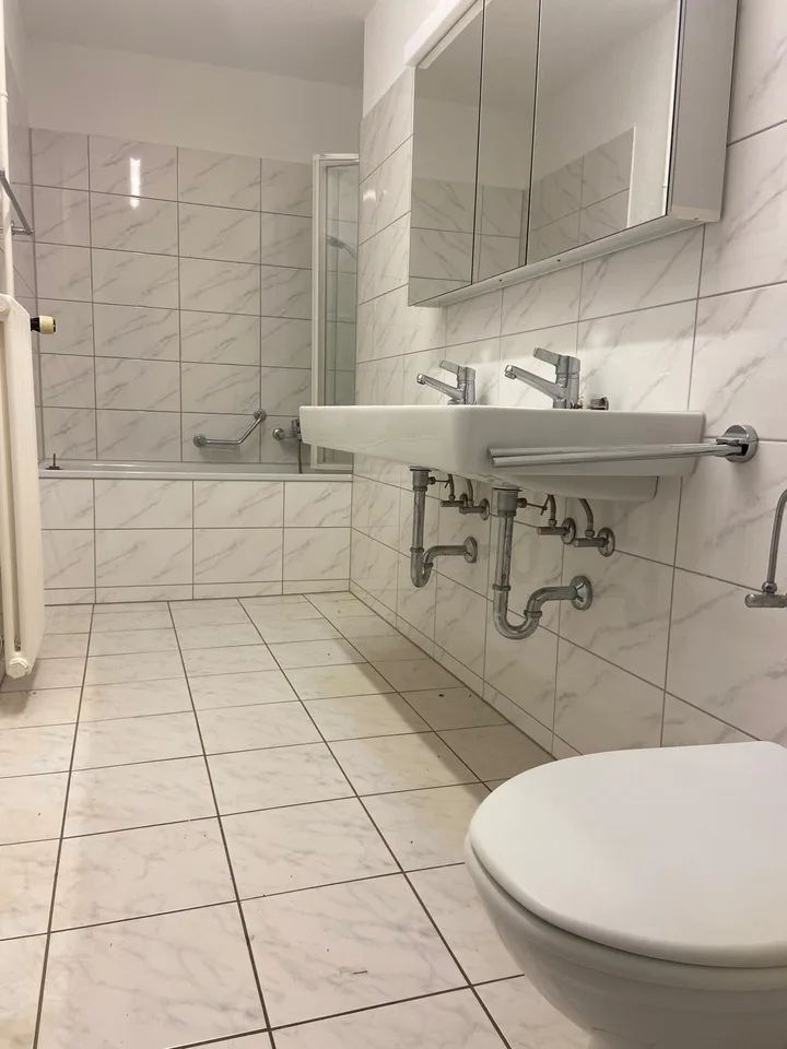 Moderne und helle 5 ½ Zimmer-Wohnung