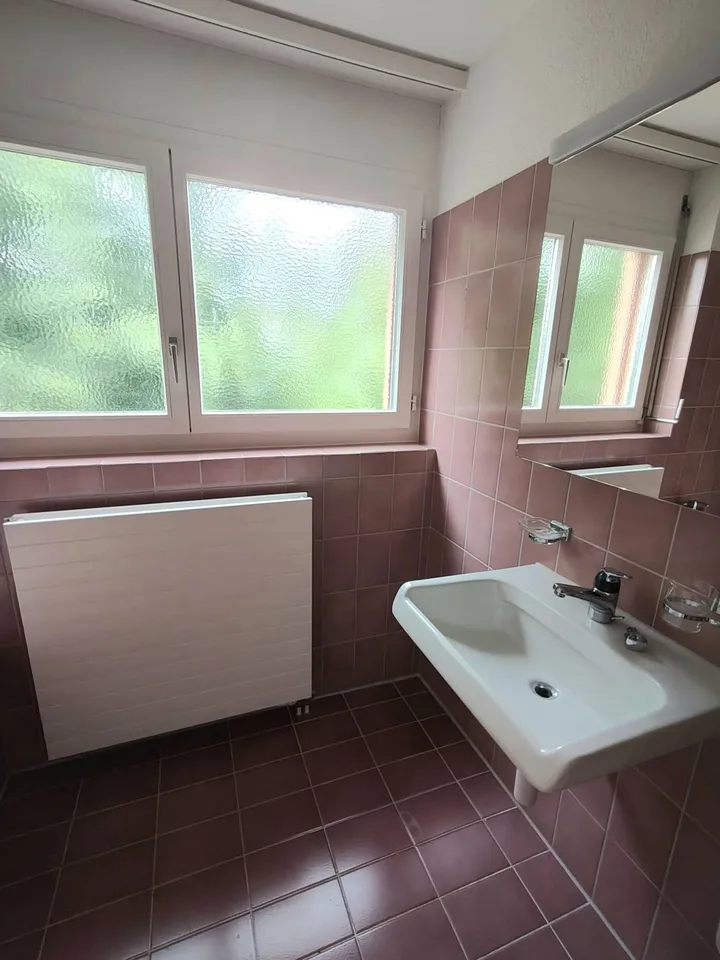 Zwei WG Zimmer ab 1. November 2026