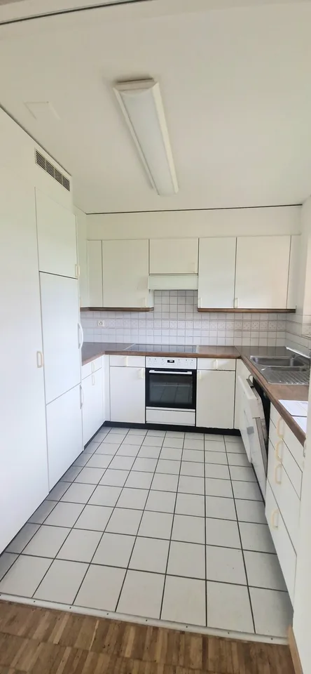 Zwei WG Zimmer ab 1. November 2026