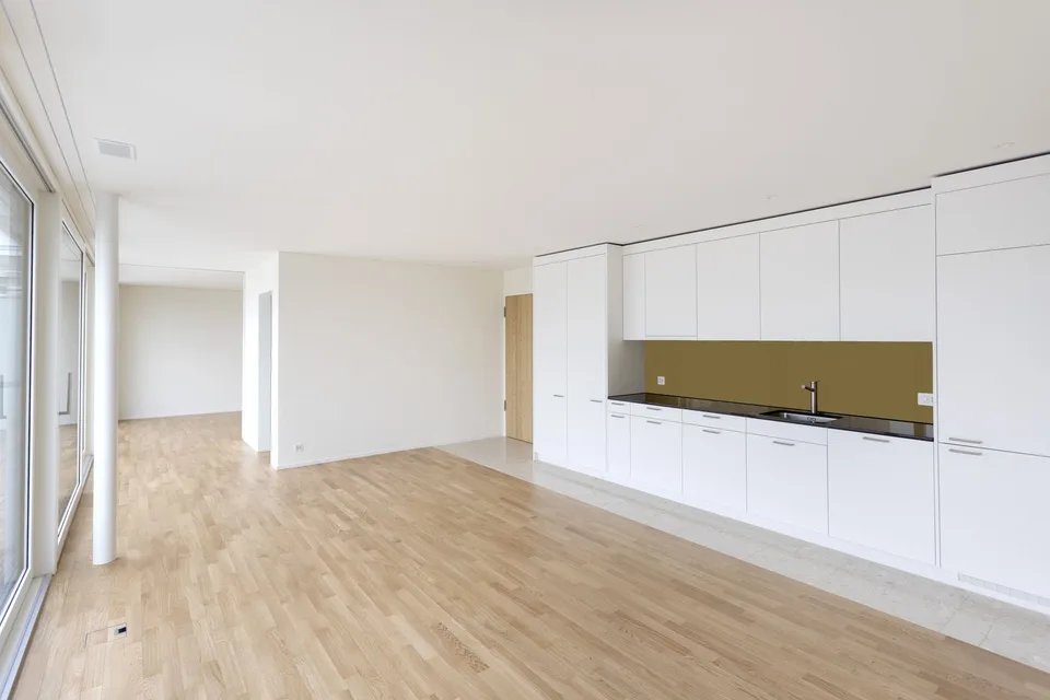 Wohnen über den Dächern - 2.5-Zimmer-Attikawohnung zu vermieten – Foto 7 von 11