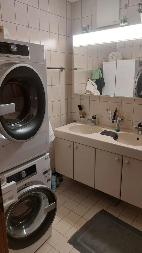Traumhafte, grosszügige 6.5-Zimmer-Maisonette-Wohnung in Zeiningen mit Cheminée & Galerie