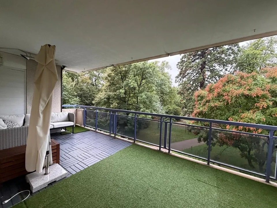 Schönes Apartment mit Terrasse und Balkon im Herzen von Petit-Lancy
