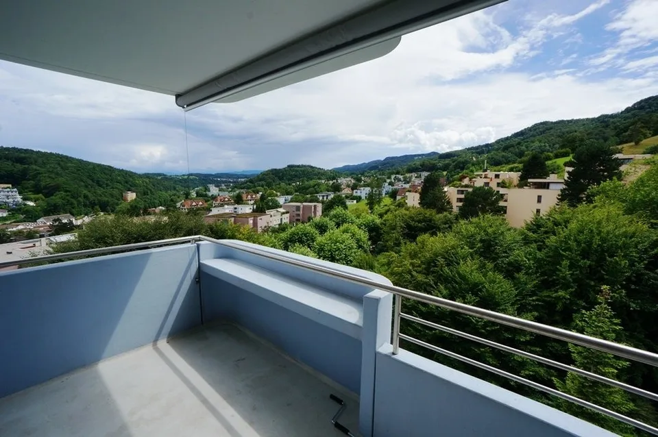 Quiet residential area in a well-maintained neighborhood – photo 10 of 12
