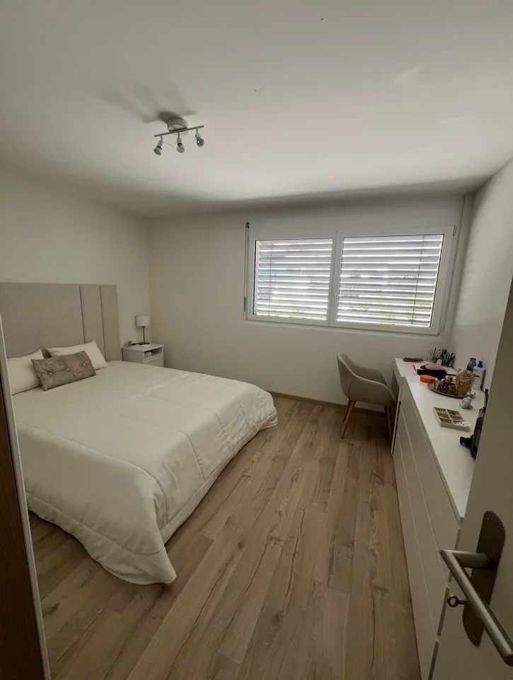 Reprise de bail dès le 1er novembre 2026 – appartement de 2 pièces avec place de parc intérieure à Gimel