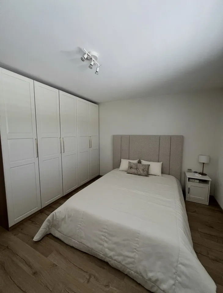 Reprise de bail dès le 1er novembre 2026 – appartement de 2 pièces avec place de parc intérieure à Gimel