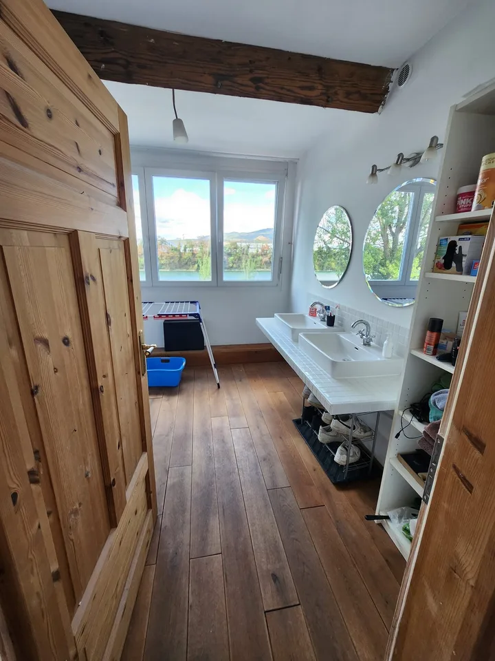 Rheinblick inklusive – 2.5-Zimmer-Wohnung in Mumpf