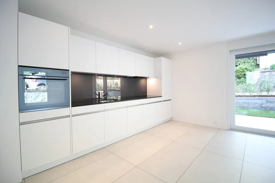 NEUBAU - 2.5 Zimmerwohnung an ruhiger und zentraler Lage