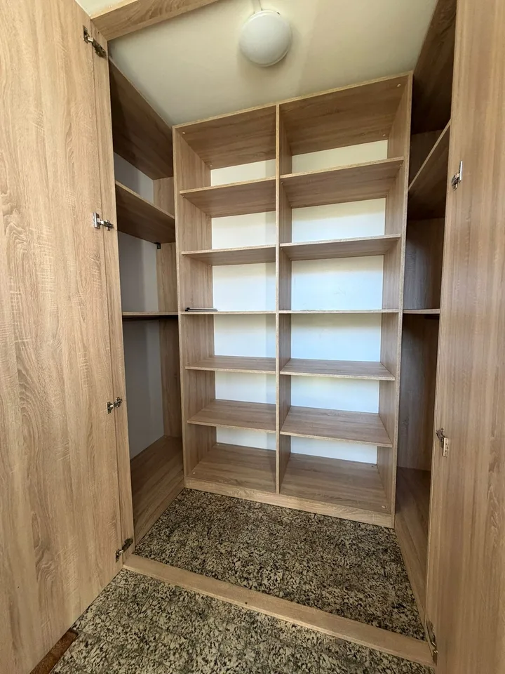 Delizioso appartamento di 4,5 locali a Prilly, calmo e luminoso – foto 3 di 9