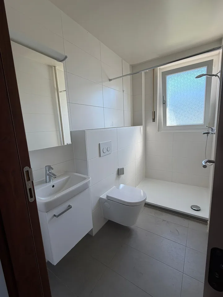 Delizioso appartamento di 4,5 locali a Prilly, calmo e luminoso – foto 6 di 9