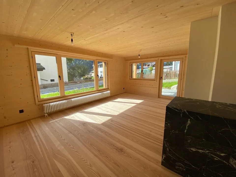 Moderne 3.5- Zimmerwohnung in Trun, Graubünden