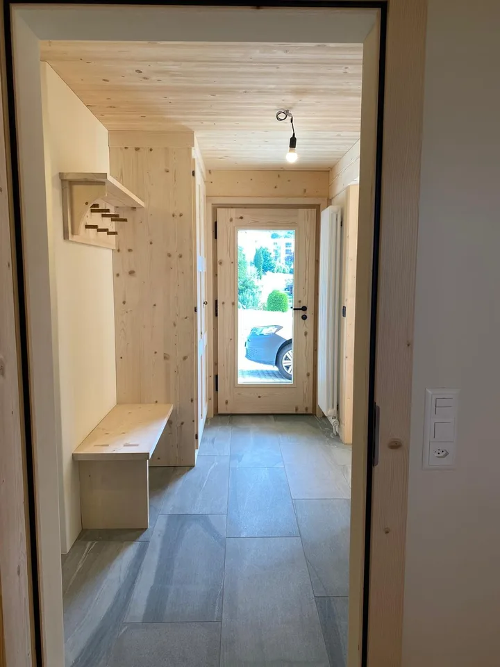 Moderne 3.5- Zimmerwohnung in Trun, Graubünden