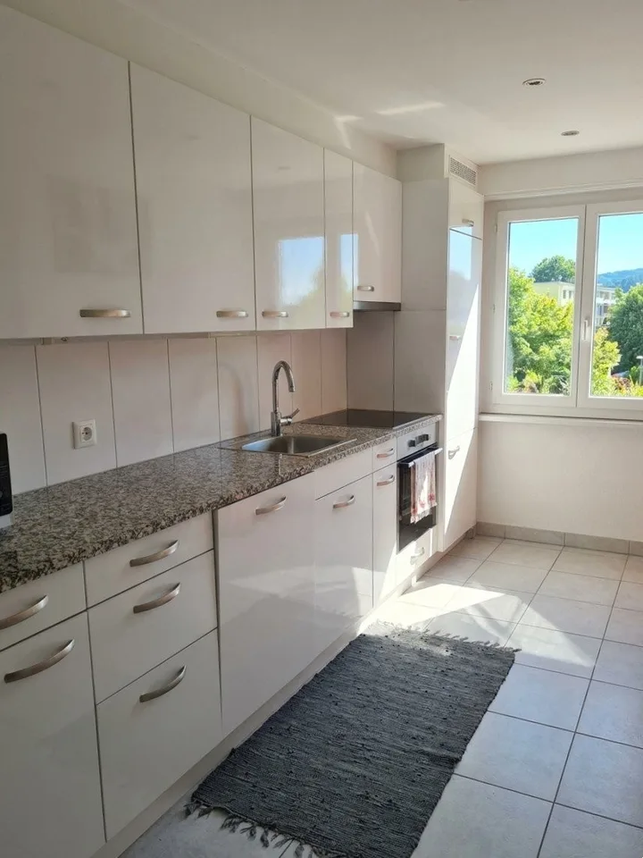 4 Zimmer Wohnung nähe Pfäffikersee zu vermieten