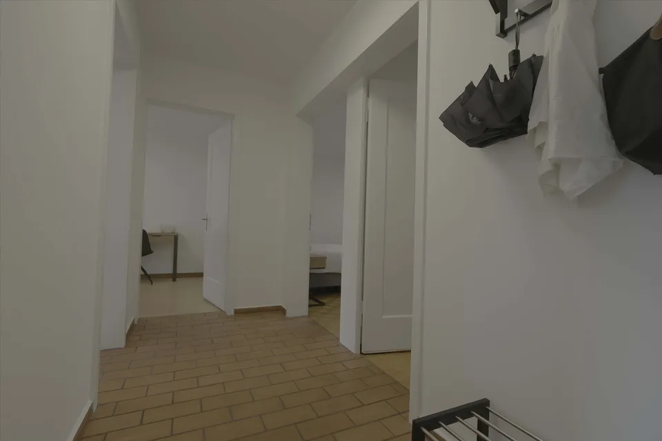 Quiet Urban Retreat Close to University in Irchel – Foto 16 von 17