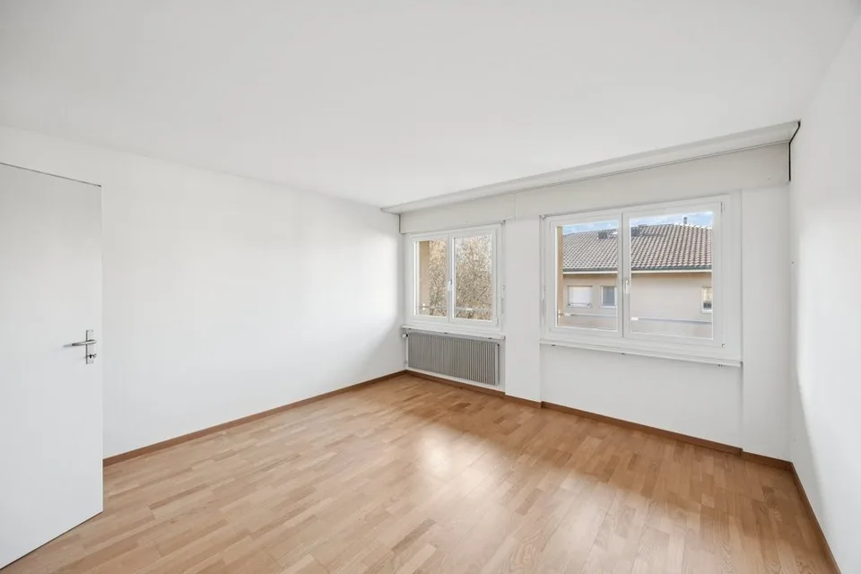 Grosse Wohnung an ruhiger Lage