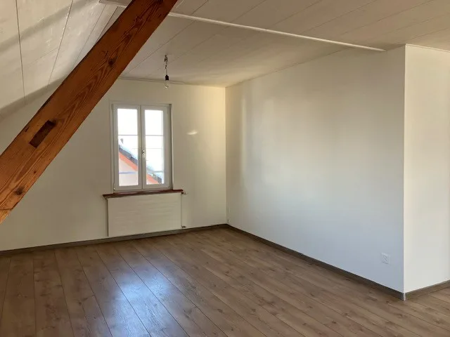 Tolle Dachwohnung im 2.Stock