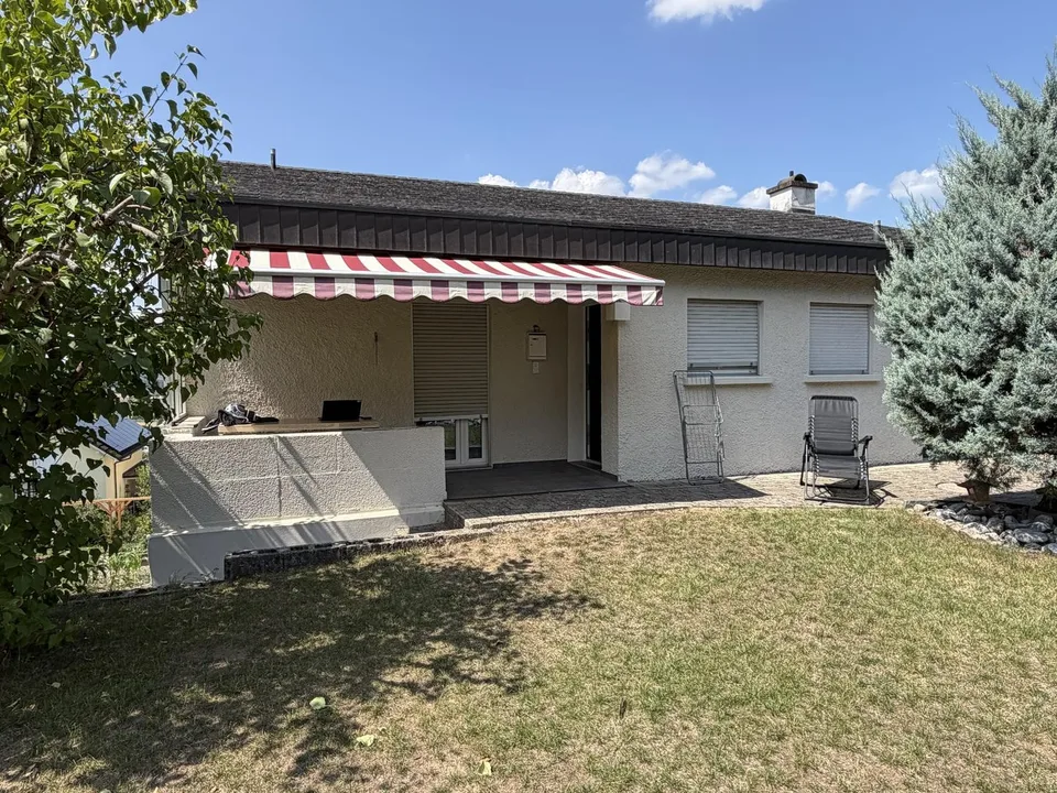 Freistehendes 5.5-Zimmer Einfamilienhaus mit viel Privatsphäre