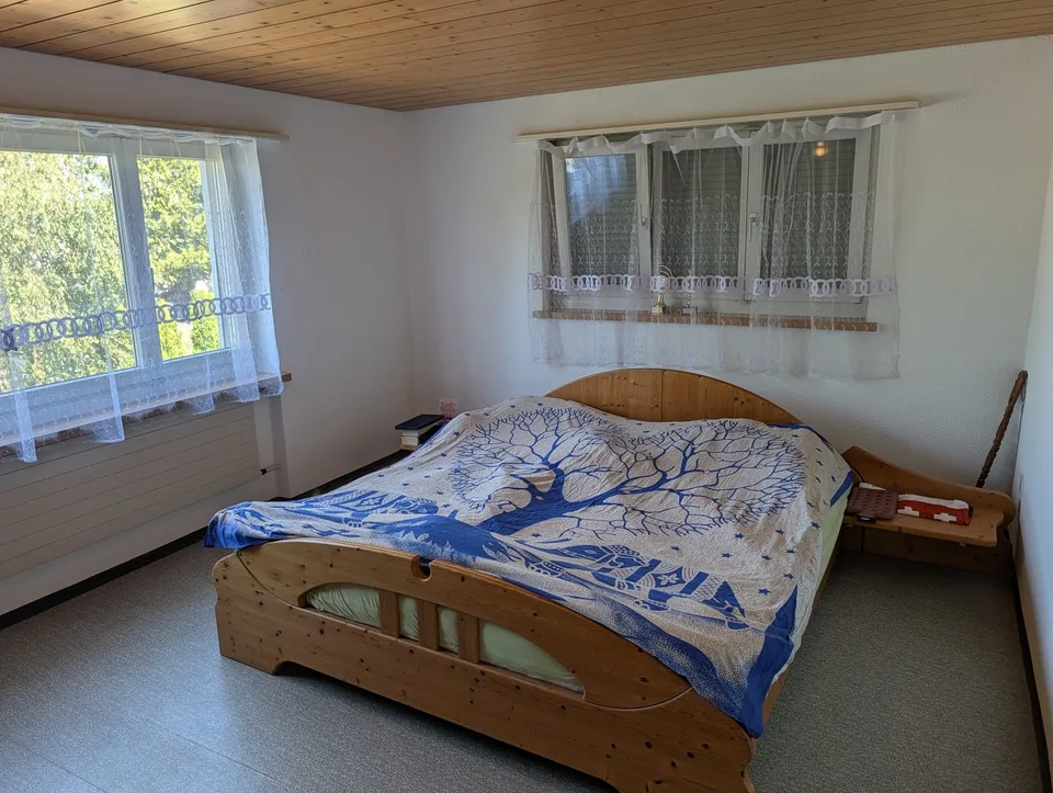 Freistehendes 5.5-Zimmer Einfamilienhaus mit viel Privatsphäre