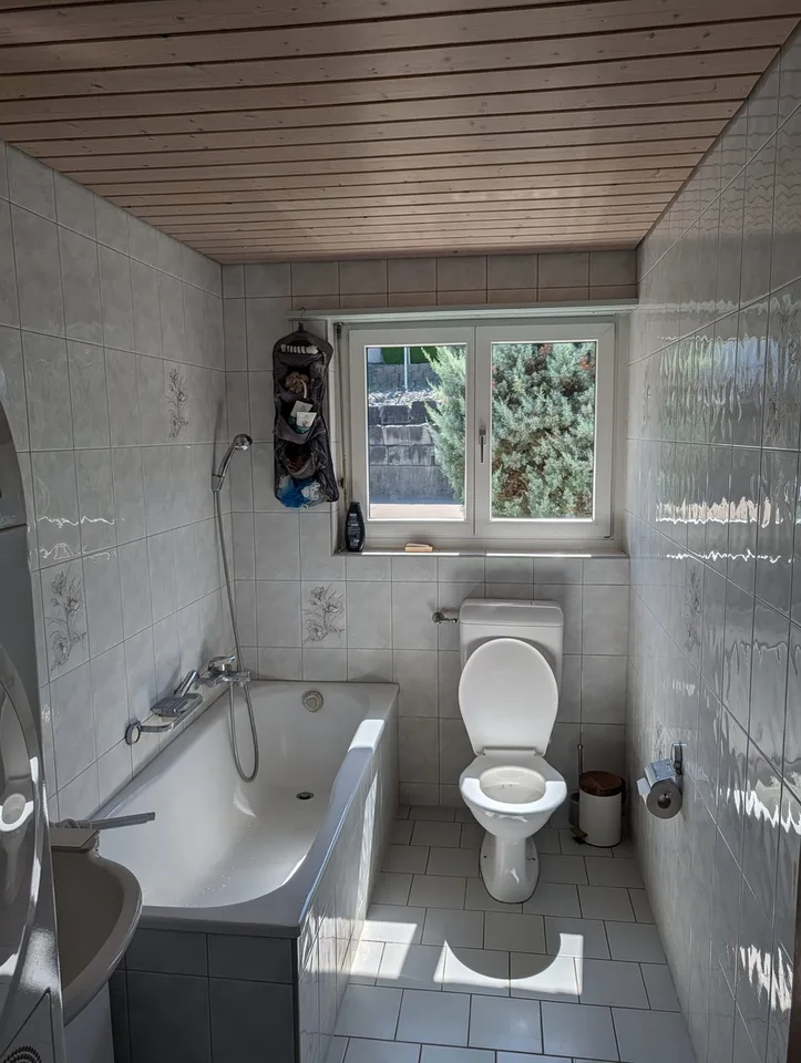 Freistehendes 5.5-Zimmer Einfamilienhaus mit viel Privatsphäre