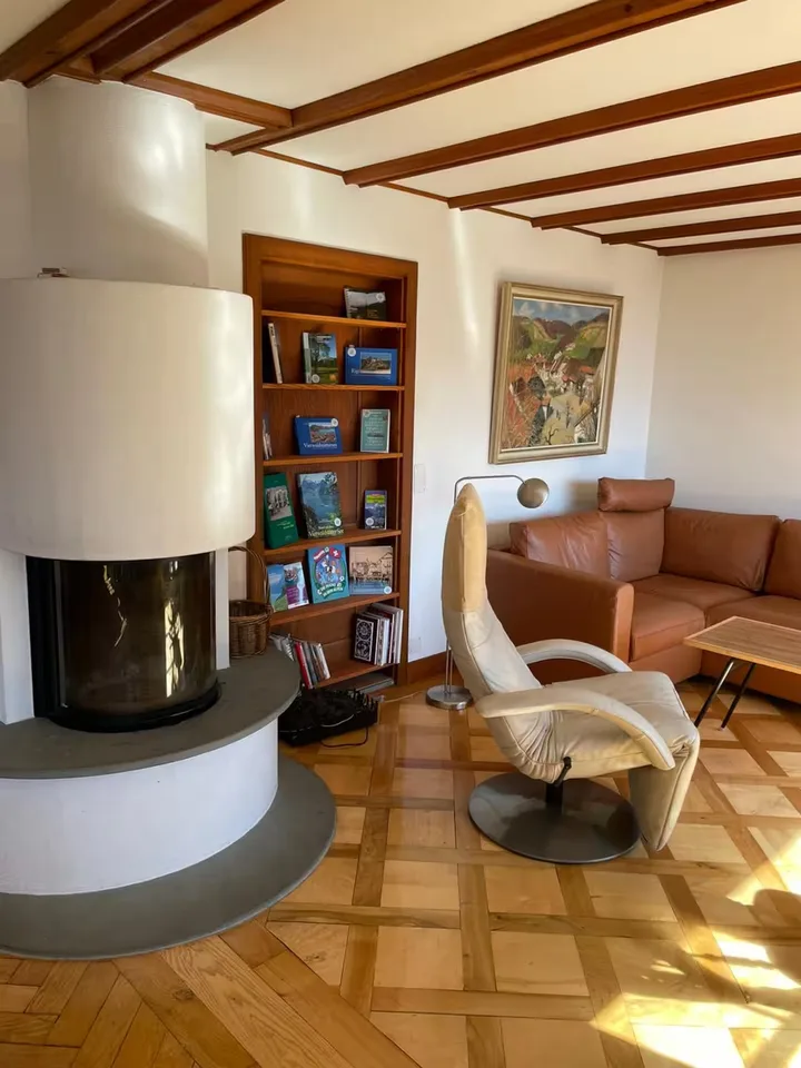 Chalet charmant de 5 pièces à louer à Weggis sur le lac des Quatre-Cantons
