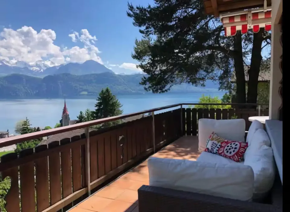 Chalet charmant de 5 pièces à louer à Weggis sur le lac des Quatre-Cantons