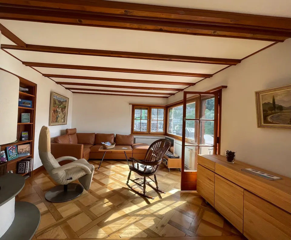 Chalet charmant de 5 pièces à louer à Weggis sur le lac des Quatre-Cantons