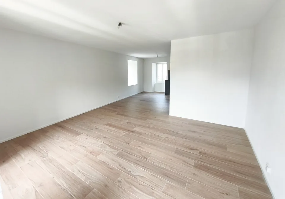 Charmant appartement neuf de 2.5 pièces, 70 m2, avec jardin privatif