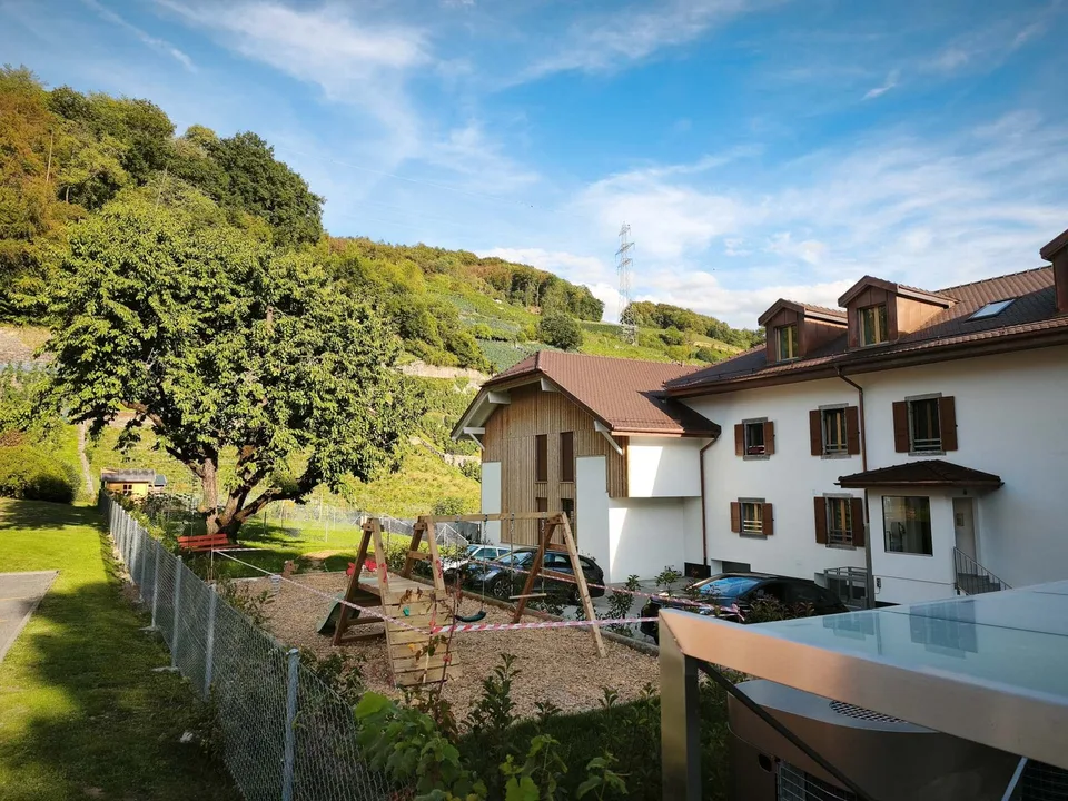 Charmant appartement neuf de 2.5 pièces, 70 m2, avec jardin privatif