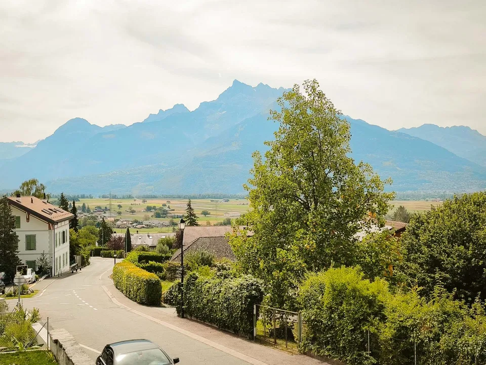 Charmant appartement neuf de 2.5 pièces, 70 m2, avec jardin privatif