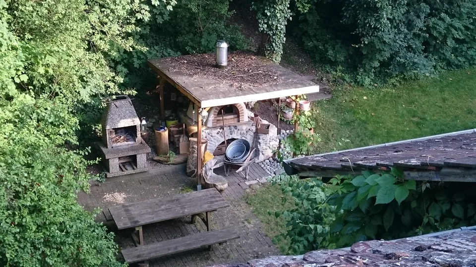 4-Zimmer-Dachwohnung Fischerhaus 15. Jh direkt am Rhein